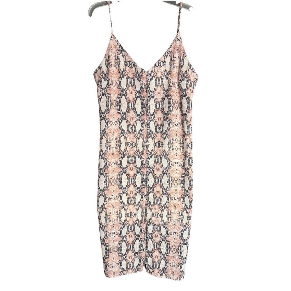 One Clothing Women's Sleeveless Button Up Shift Dress Medium Snakeskin Print